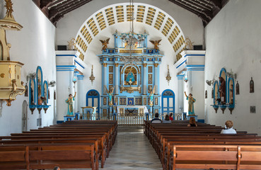 Kuba, Havanna-Regla;  Die Kirche  " Iglesia de Nuestra Senora de Regla "  mit der Schutzpatronin von Havanna. Die schwarze Madonna, " Virgen de Regla ".