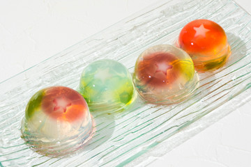 夏のゼリー　Japanese style jelly with goldfish design