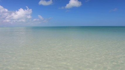 Obraz premium sea and blue sky