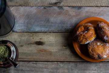 Bakery bills with yerba mate for breakfast or snack