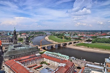 Fototapeta na wymiar Dresden city