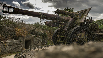 Fototapeta na wymiar ww2 german artillery Normandy D-day