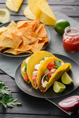 Hard-shell tacos and nachos