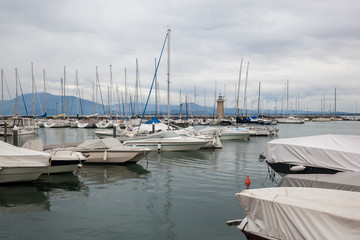Obraz premium Tranquil scene taken from the shores of Lake garda ,Italy.