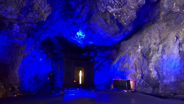 Blue Caves interior, Suzu, Ishikawa