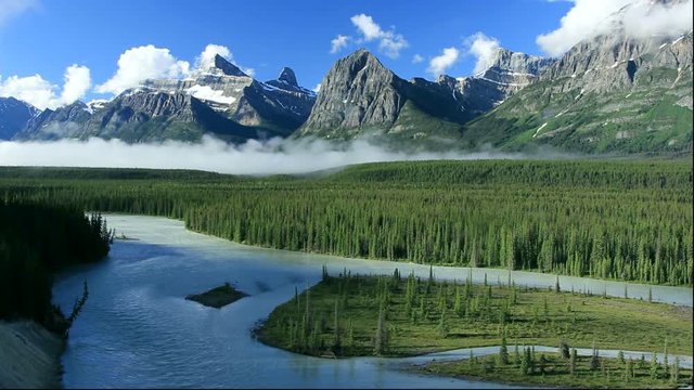 Canadian Rockies and Athabasca River, Jasper National Park, Canada