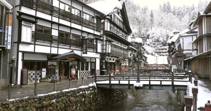 Ginzan&nbsp;Onsen&nbsp;in winter,&nbsp;Obanazawa, Yamagata Prefecture, Japan