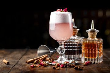 alcoholic cocktail in a wine glass