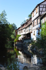 Fototapeta na wymiar Village en Alsace