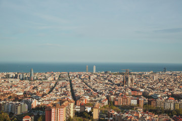 Obraz premium beautiful view of the whole of Barcelona at sunset from the bunker Carmel