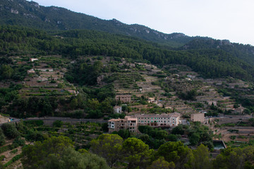Fototapeta na wymiar view of the village in mallorca
