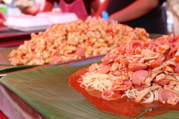 Tasty spaghetti at street food