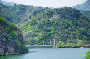 great wall of china mountains and bridge