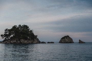 Photo of a beach and waves