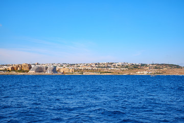 Fototapeta na wymiar east coast of Malta view from cruise ship