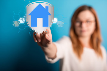 using futuristic interface of smart home automation iot