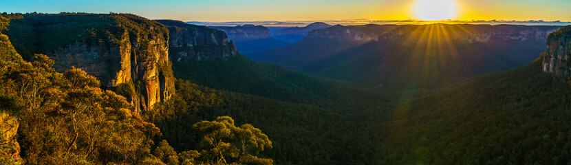 sunrise at govetts leap lookout, blue mountains, australia 77