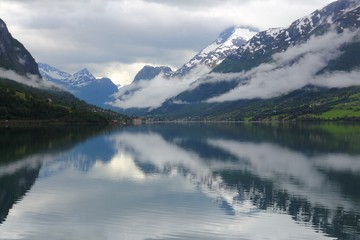 Fototapeta na wymiar Nordfjord, Norway