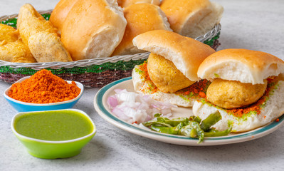 Indian Famous Street Food Vada Pav Also Know as Vada Paav, Wada Pav or Wada Pao is a Vegetarian Fast Food Dish From Maharashtra