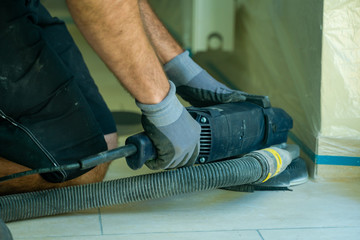 Schleifen Flex Steinboden Handwerker