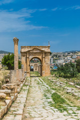 Fototapeta na wymiar The ruins of Jerash in Jordan are the best preserved city of the early Greco-Roman era, it is the largest acropolis of East Asia. The North Gate