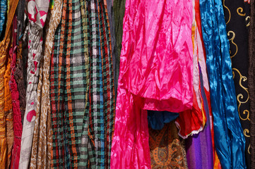 Fototapeta na wymiar Wallpaper - colourful - clothes market