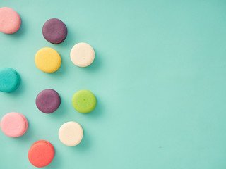 Obraz premium Macarons pattern on pastel blue background