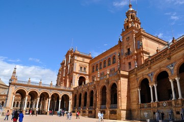 Fototapeta na wymiar Edificio de la Plaza de España en Sevilla