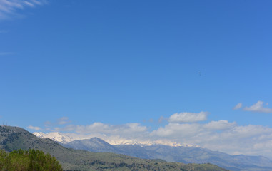 Fototapeta na wymiar berge in der nähe von georgioupolis auf kreta, griechenland