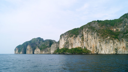 Fototapeta premium Island of Phi Phi Leh in Thailand