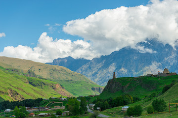 Fototapeta na wymiar View of the village in the Caucasus, Georgia, a trip along the Georgian Military Road
