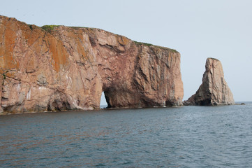 Fototapeta na wymiar rock in the sea, Percé Rock