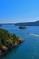 Obraz premium View of Deception Pass near Whidbey Island, Washington