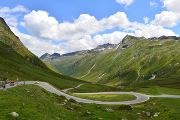 Fototapeta na wymiar Silvretta-Hochalpenstraße im Tiroler Paznaun