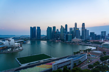 Naklejka premium Singapore cityscape at Magic hour