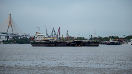 Fototapeta na wymiar Industrial ships in the Chao Phraya River