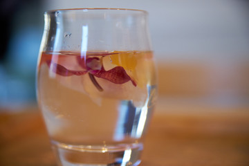 水中花・グラスの中の花