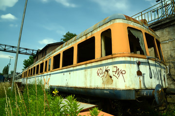 alter Personenzug, Lost Place, Eisenbahnmuseum