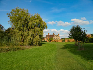 Fototapeta na wymiar grounds and estate of packwood house warwickshire england uk
