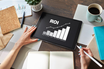 ROI, Return on investment, Business and financial concept.