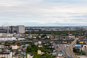 Naklejka premium BANGKOK, THAILAND - July 20 : BTS Skytrain or The Bangkok Mass Transit System running on sukhumvit-Pak Nam line on July 20, 2019 in Bangkok. 