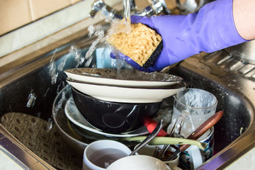 Sink with dirty dishes
