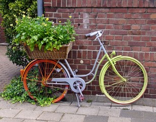 Fototapeta na wymiar Geschmücktes Fahrrad