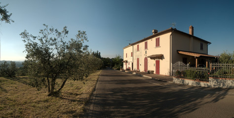 Fototapeta na wymiar Tuscan Farmhouse, Florentine region of Montespertoli