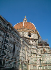 Fototapeta premium Igreja de Santa Maria del Fiore a quinta maior igreja da Europa, muito bonita catedral feita de mármore branco e verde. Itália