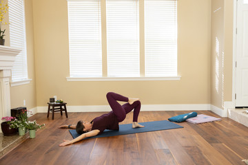 Yoga Eka Pada Dvipada Pitham transition