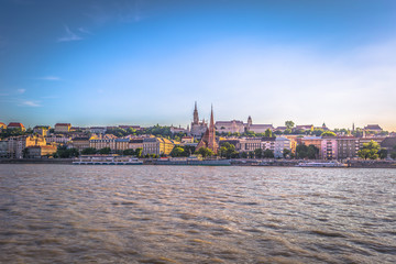 Fototapeta premium Budapest - June 21, 2019: Panoramic view of the Danube in Budapest, Hungary