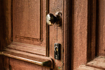 wintage door old wooden