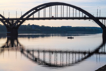 Obraz premium Bridge over Volga in Rybinsk, Russia at sunrise