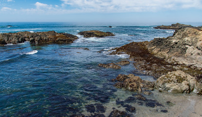 Fototapeta na wymiar Coastal views along the Pacific Coast near Sea Ranch, CA